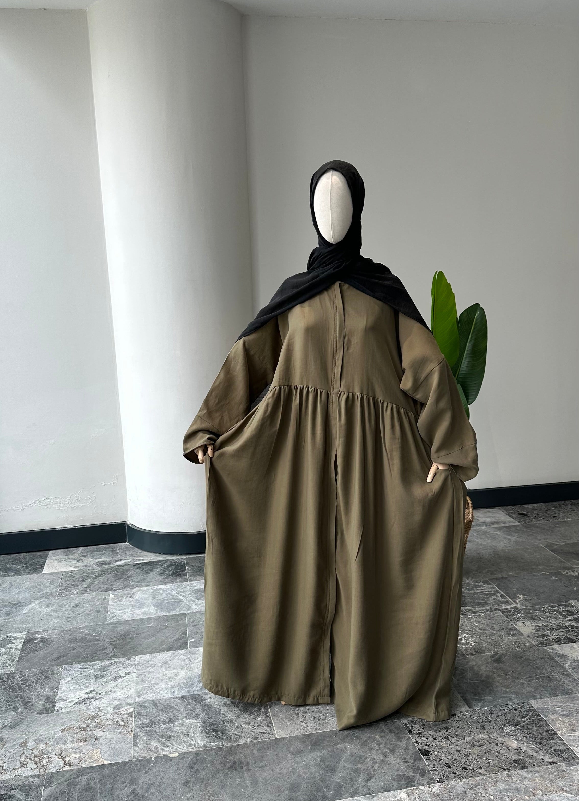 Tensel Kumaş/Robalı Haki Ferace - Abaya kol