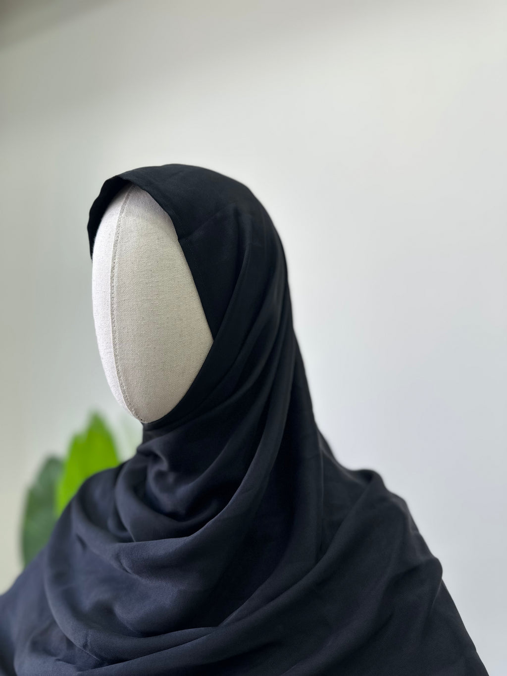 Lal Abaya / Siyah - Tensel Kupra /Etekli Şallı Takım