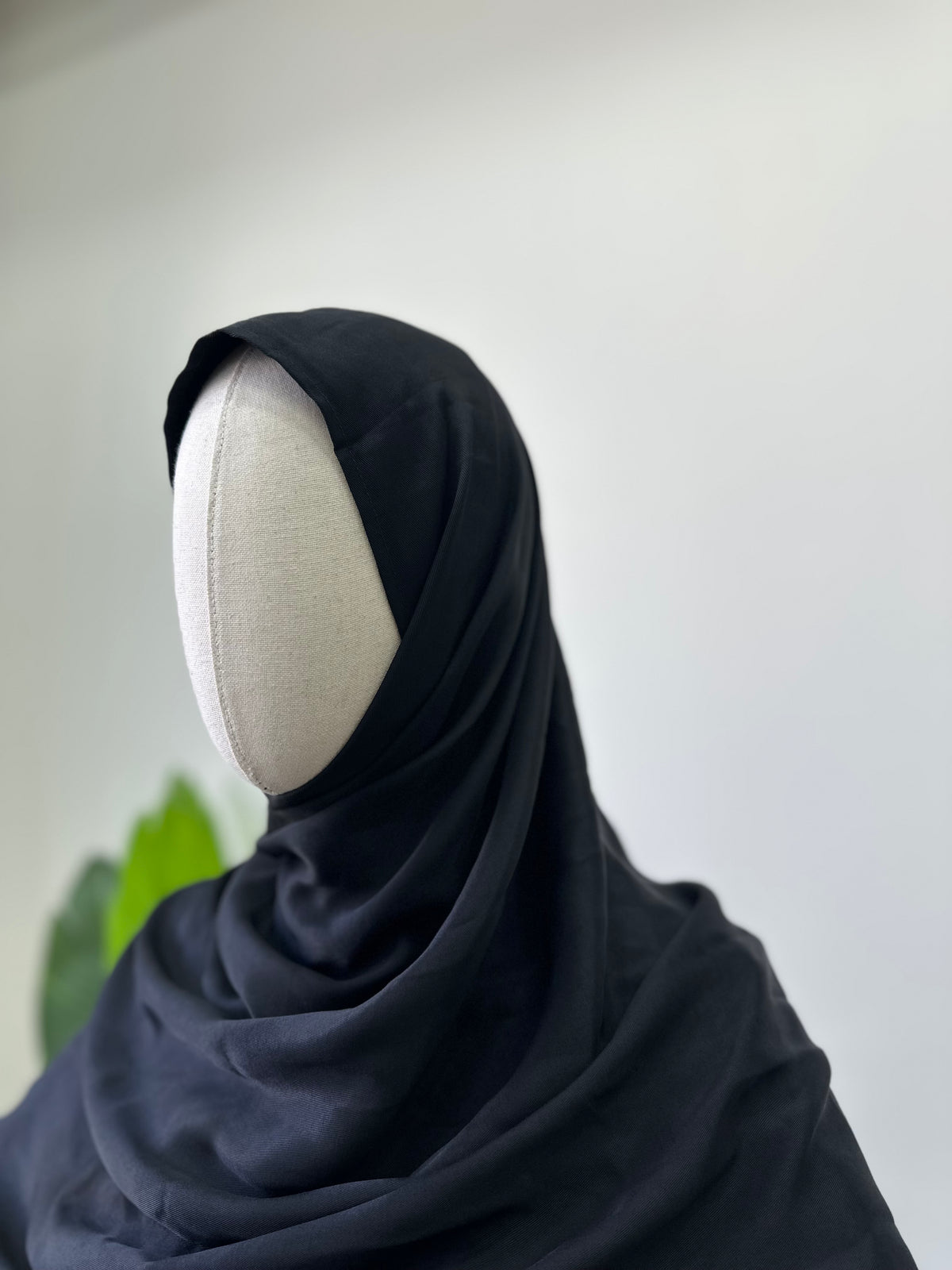 Lal Abaya / Siyah - Tensel Kupra /Etekli Şallı Takım