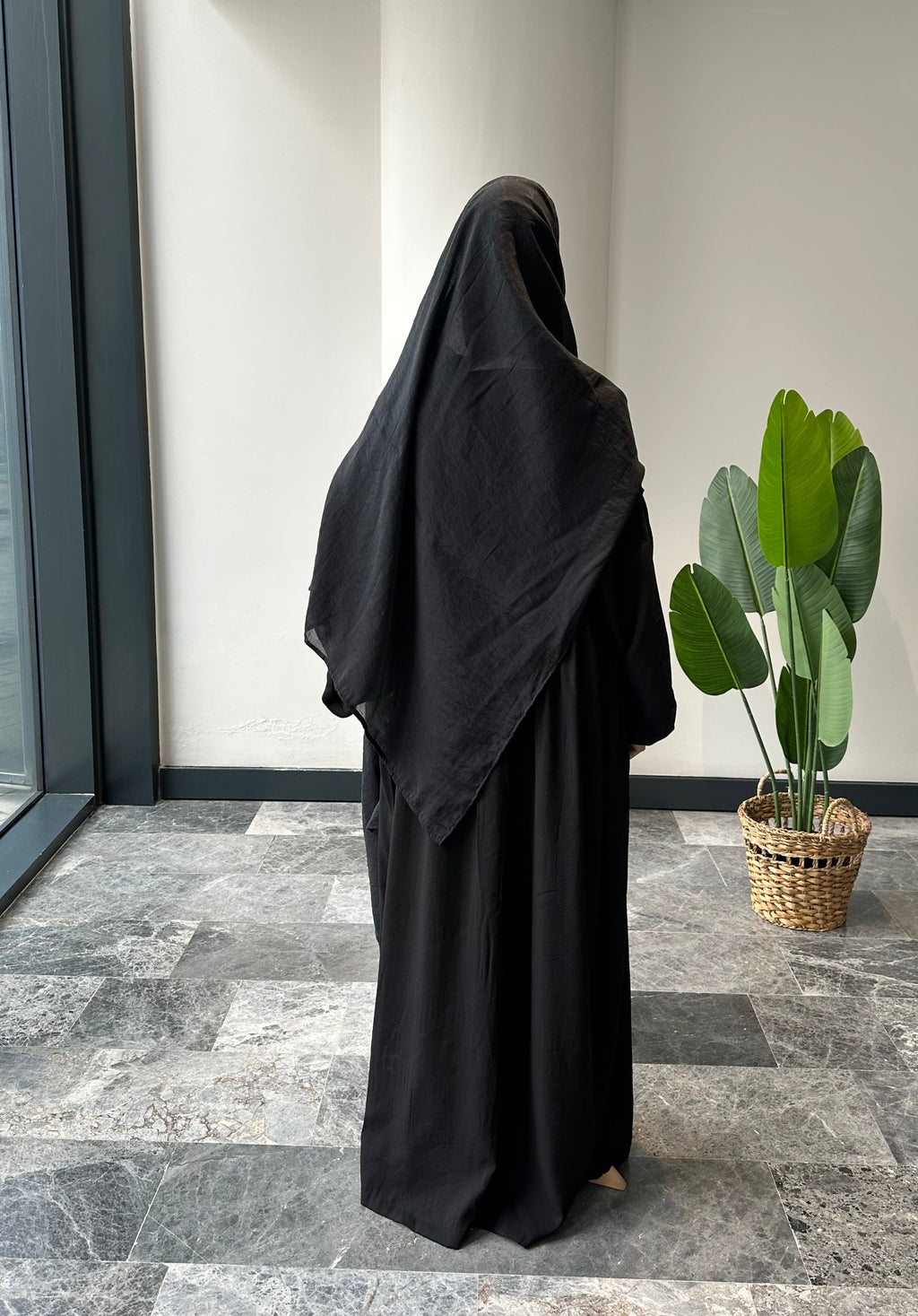 Tensel Kumaş/Robalı Siyah Ferace - Lastik kol