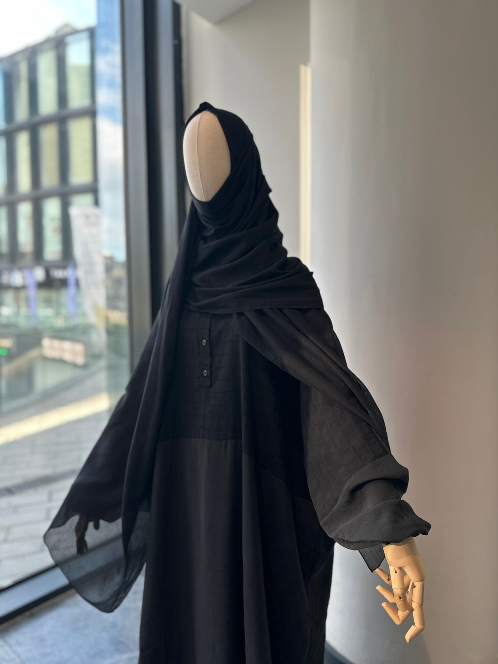 Hesna ferace -çizgili siyah