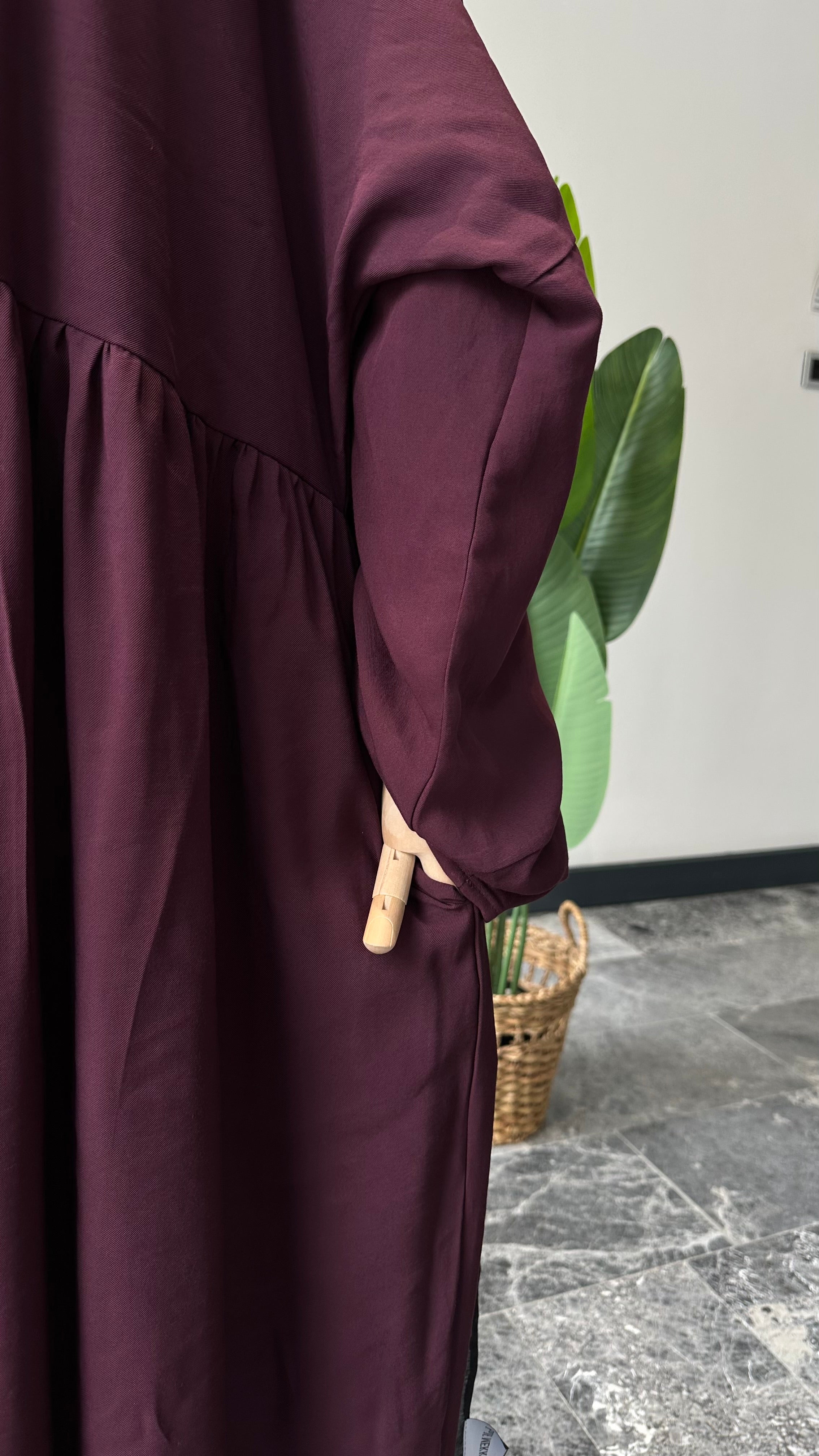 Tensel Kumaş/Robalı Mürdüm Ferace - Abaya kol