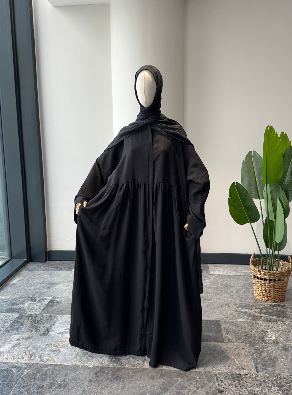 Tensel Kumaş/Robalı Siyah Ferace - Abaya kol