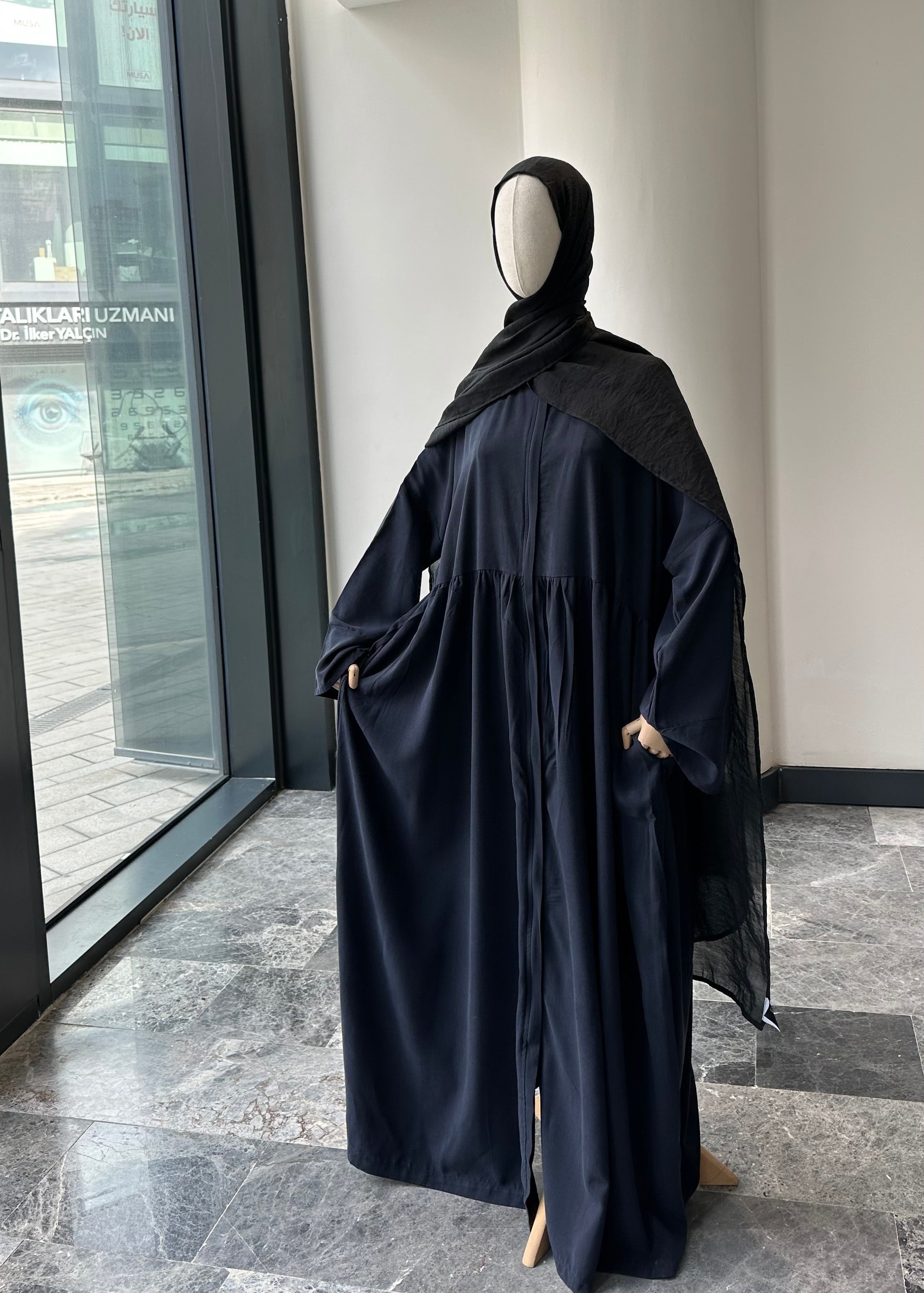 Tensel Kumaş/Robalı Lacivert Ferace - Abaya kol