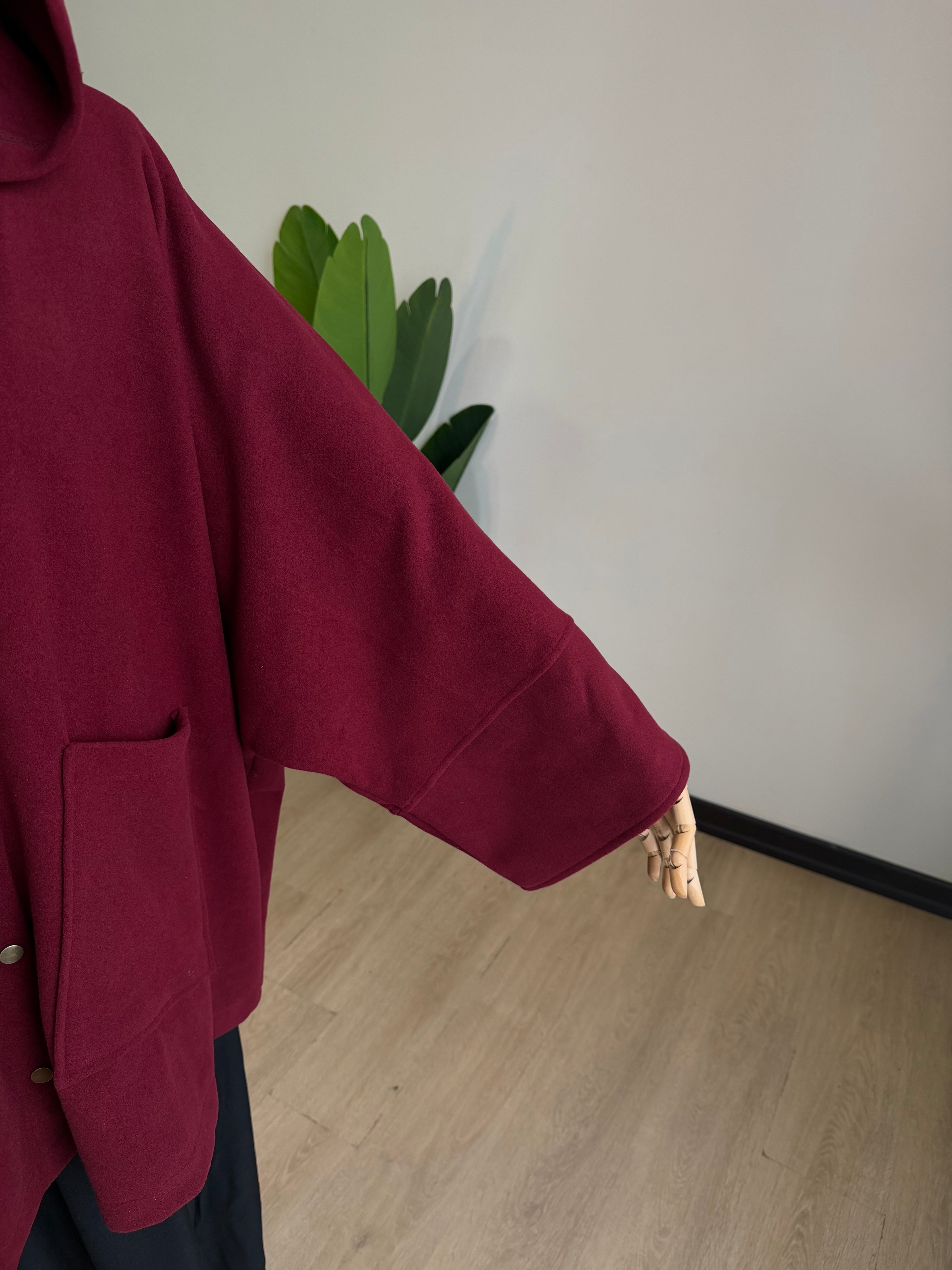 Kaşe ceket panço -  vişne  | çıtlı