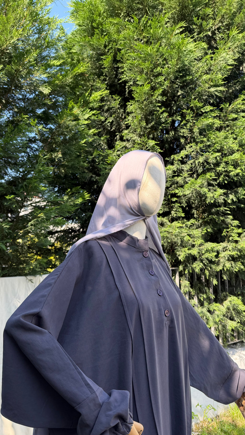 Amine etekli cilbab -Gri