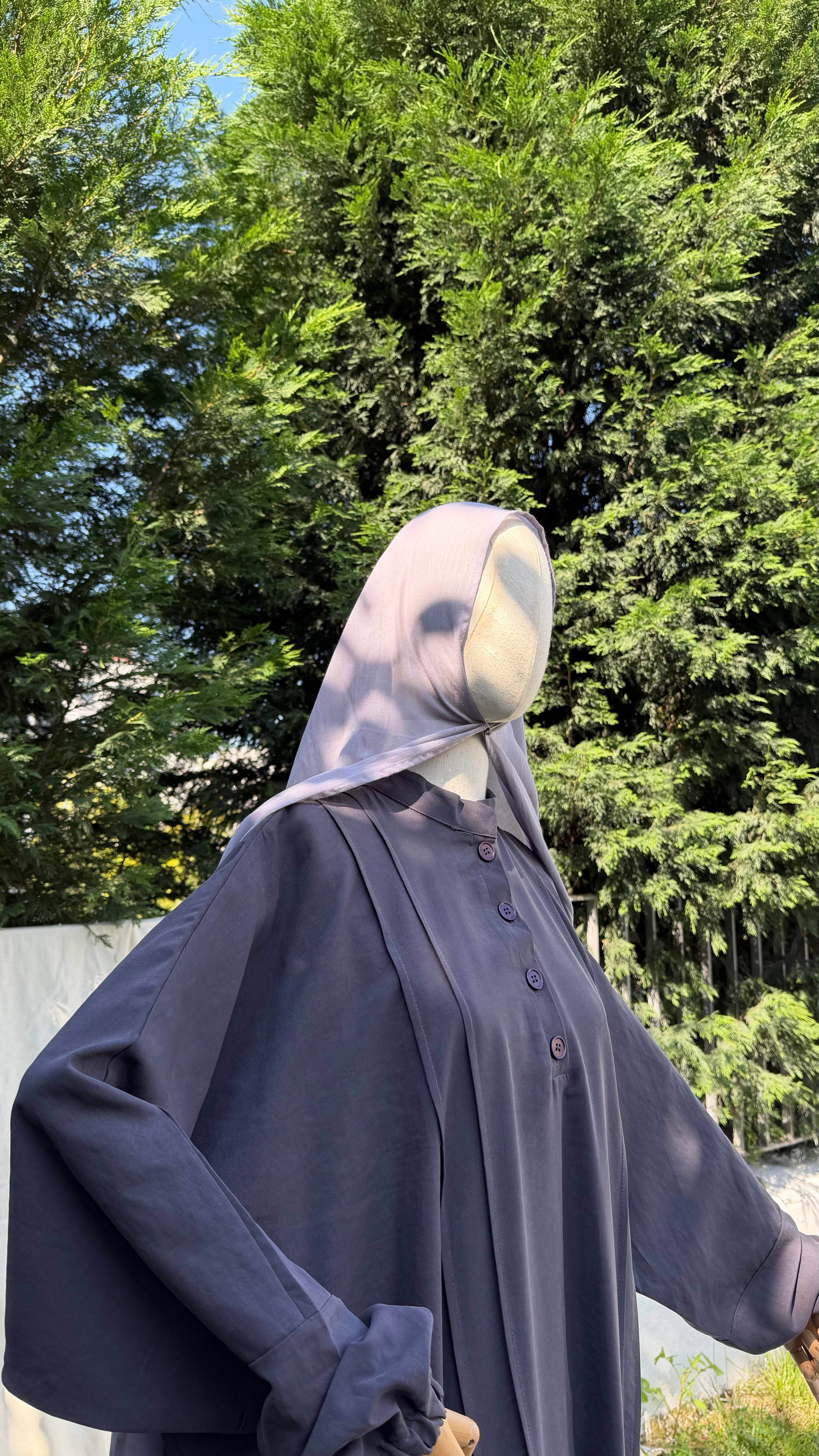 Amine etekli cilbab -Gri