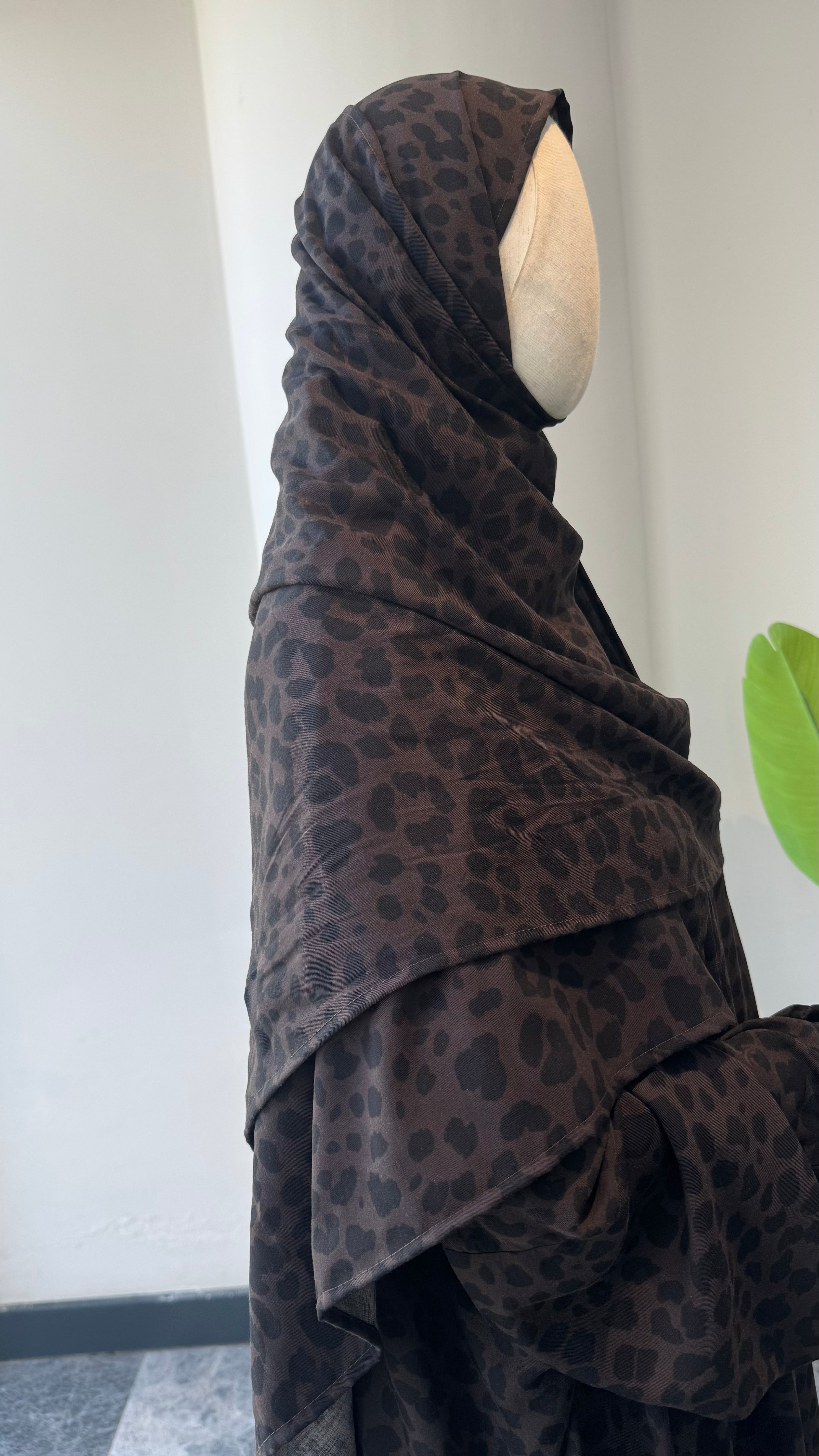 Bambu Viskon-Leopar Desenli /Namaz Elbisesi - viskon takım şal