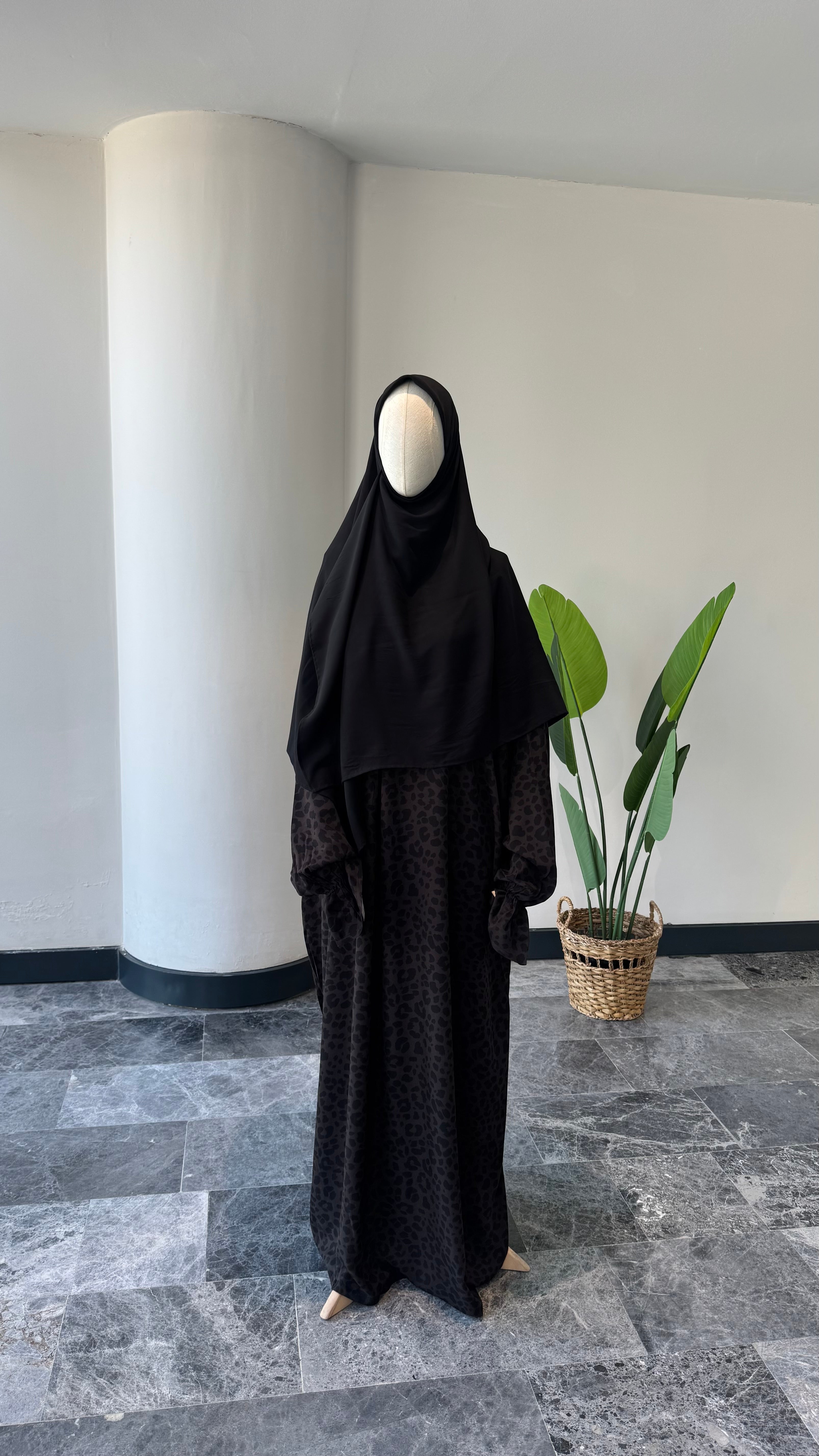 Bambu Viskon-Leopar Desenli /Namaz Elbisesi / Viskon eşarp