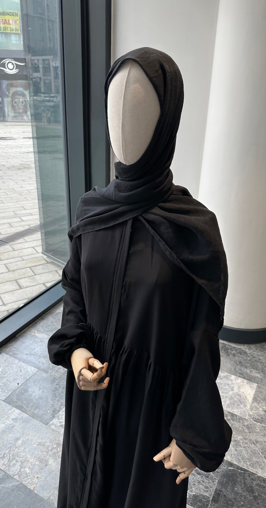 Tensel Kumaş/Robalı Siyah Ferace - Lastik kol