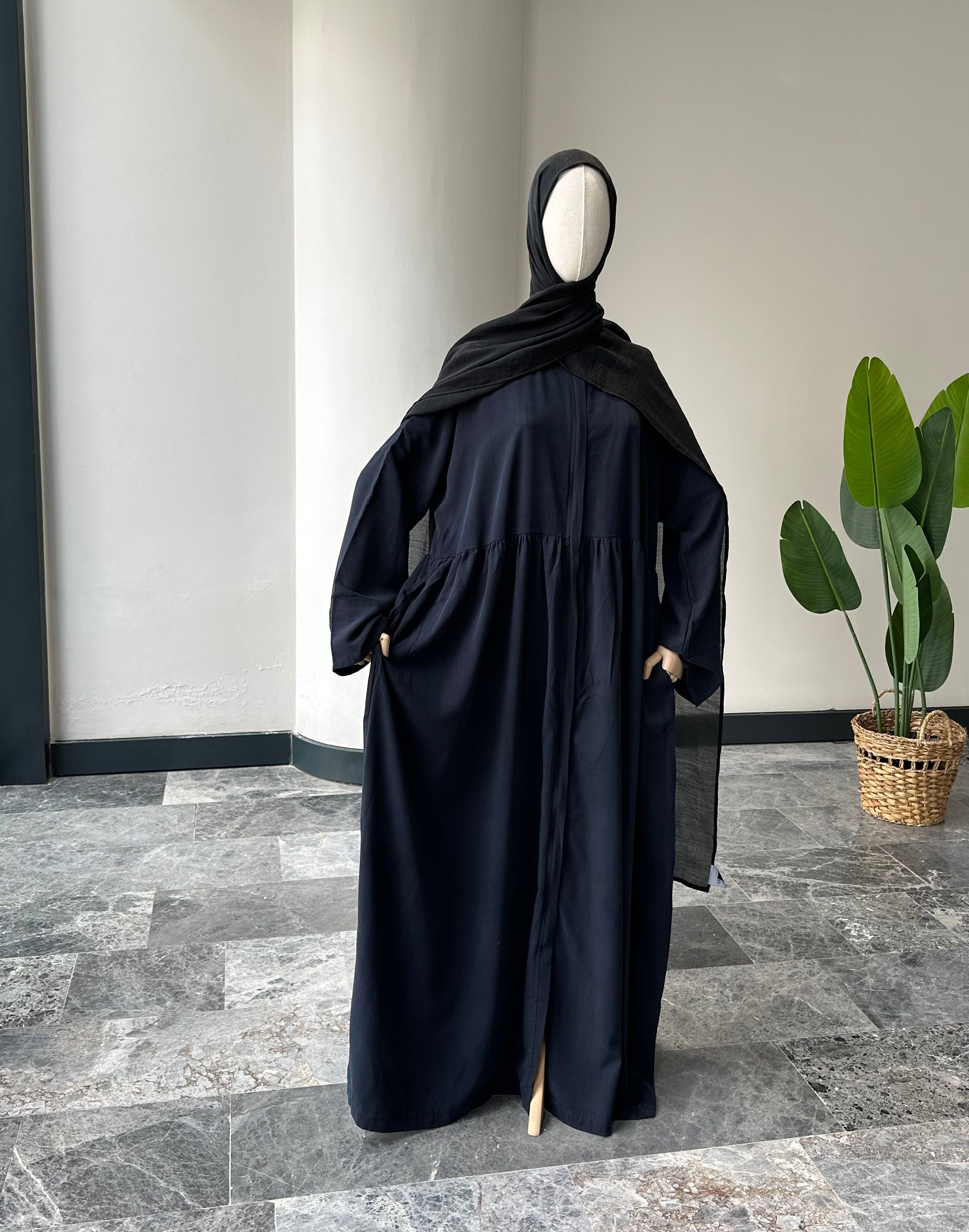 Tensel Kumaş/Robalı Lacivert Ferace - Abaya kol