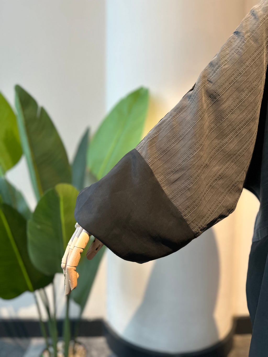 Hesna ferace -antrasit gri