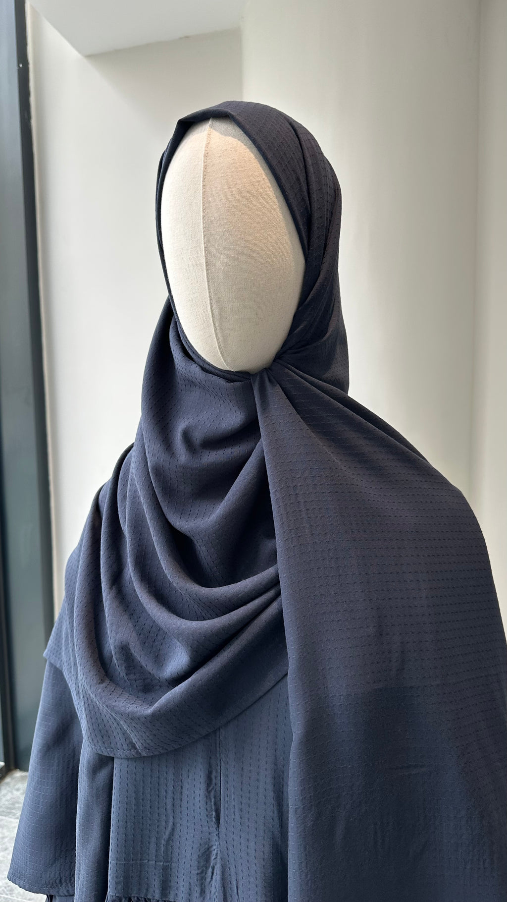 Soft Pamuk Jakar Kendinden Şallı ibadet Elbisesi - Lacivert