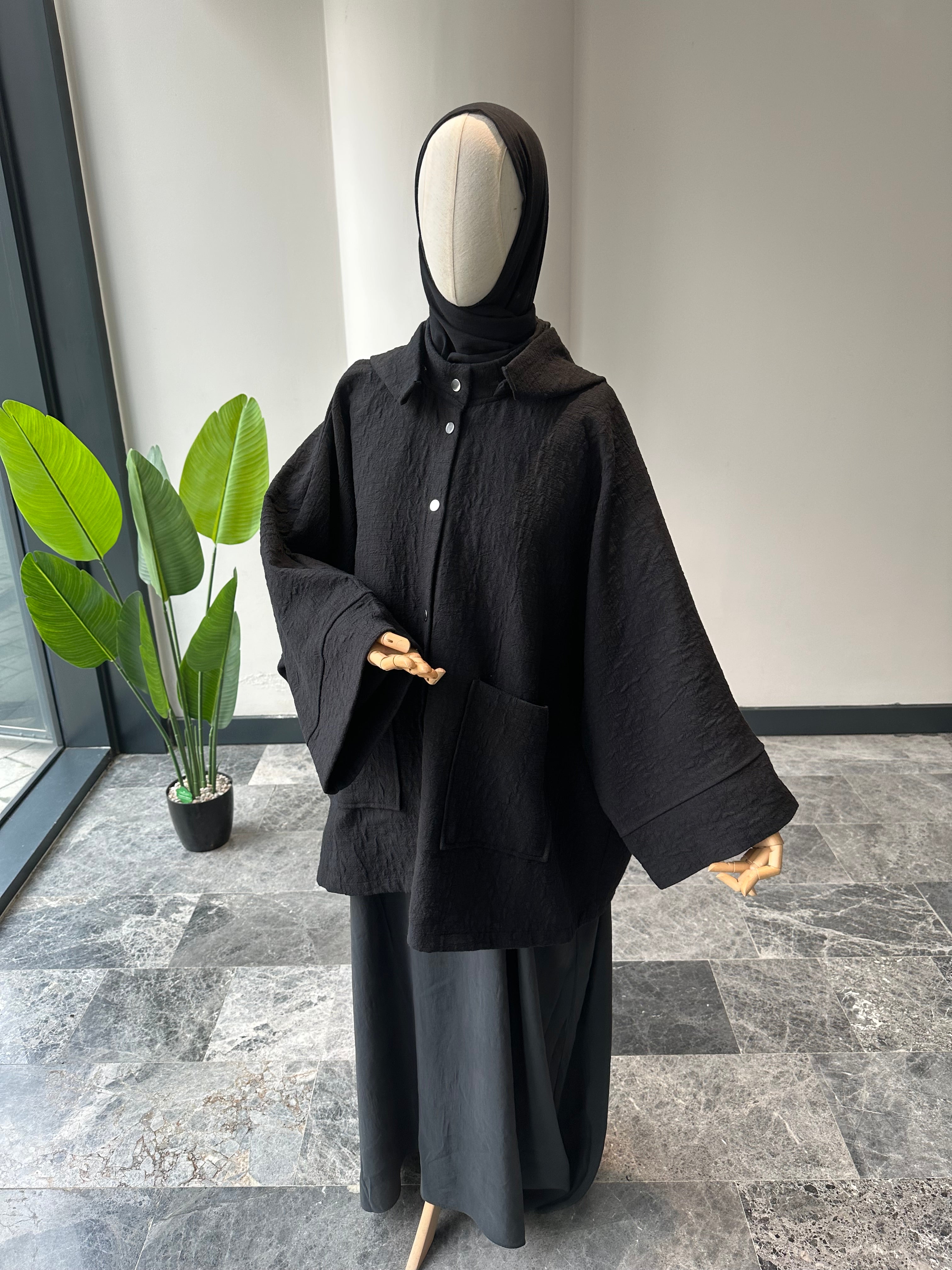 Jakar ceket panço- siyah çıtlı