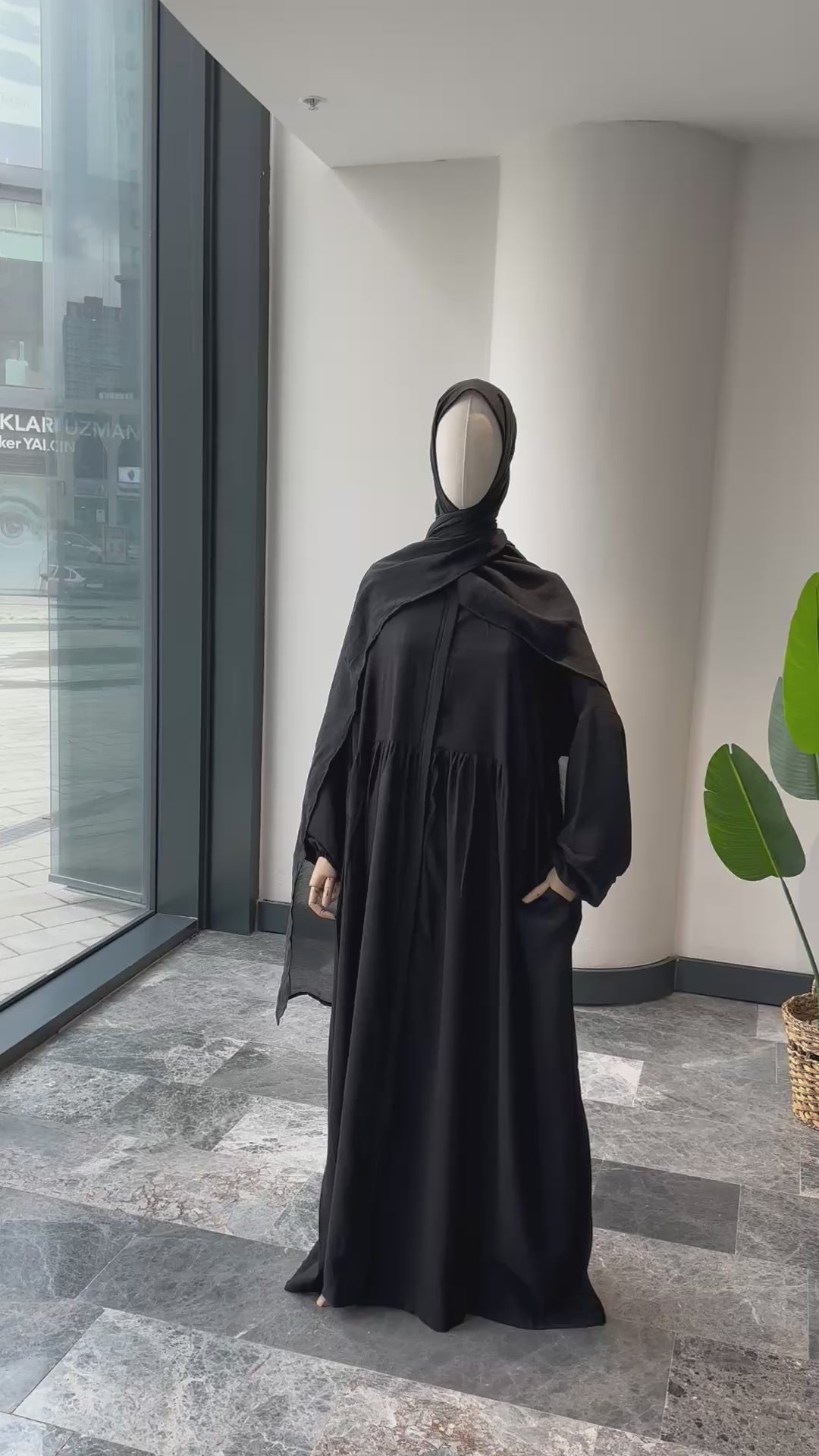 Tensel Kumaş/Robalı Siyah Ferace - Lastik kol